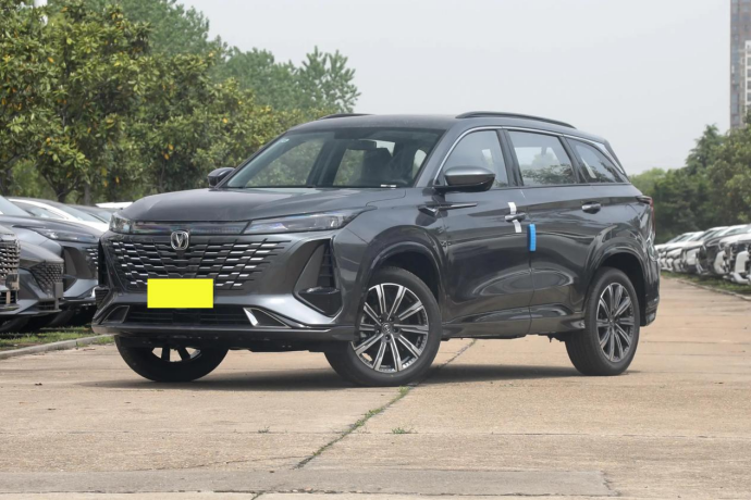 中型插混SUV只要9.98万元?有这么便宜的蓝电E5,CS75PLUS怎么活